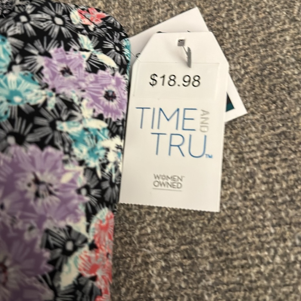 NEW Time & True Keyhole Bikini Top Size XL - Picture 3 of 7